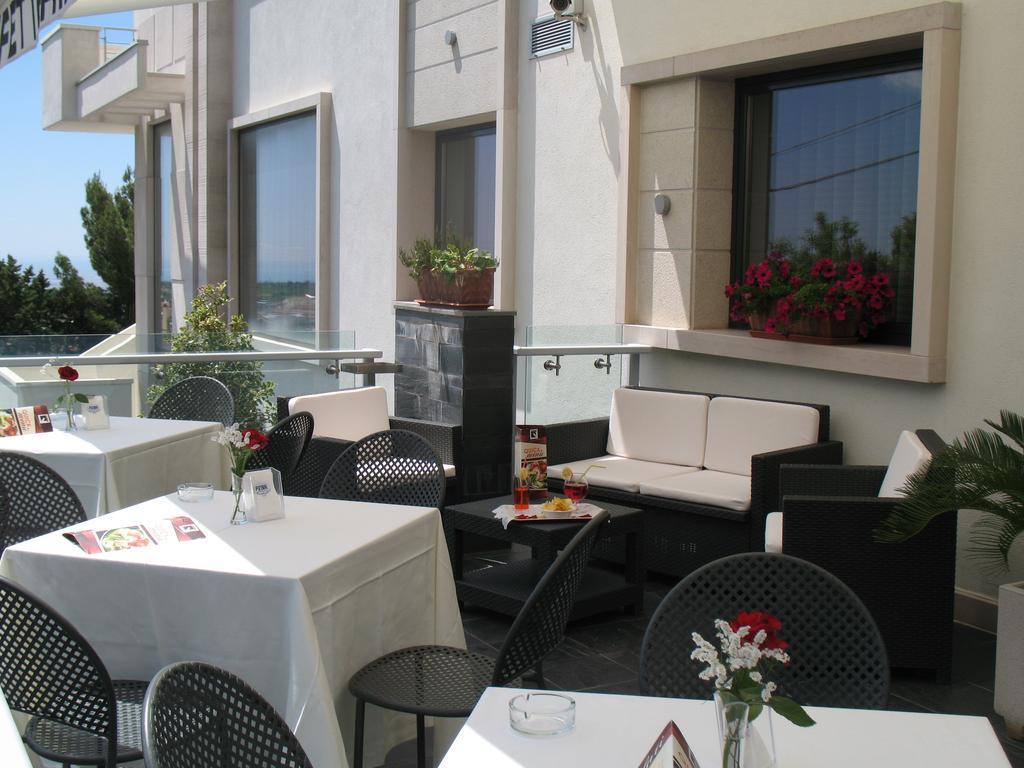 Hotel Vittoria 산 조반니 로톤도 외부 사진