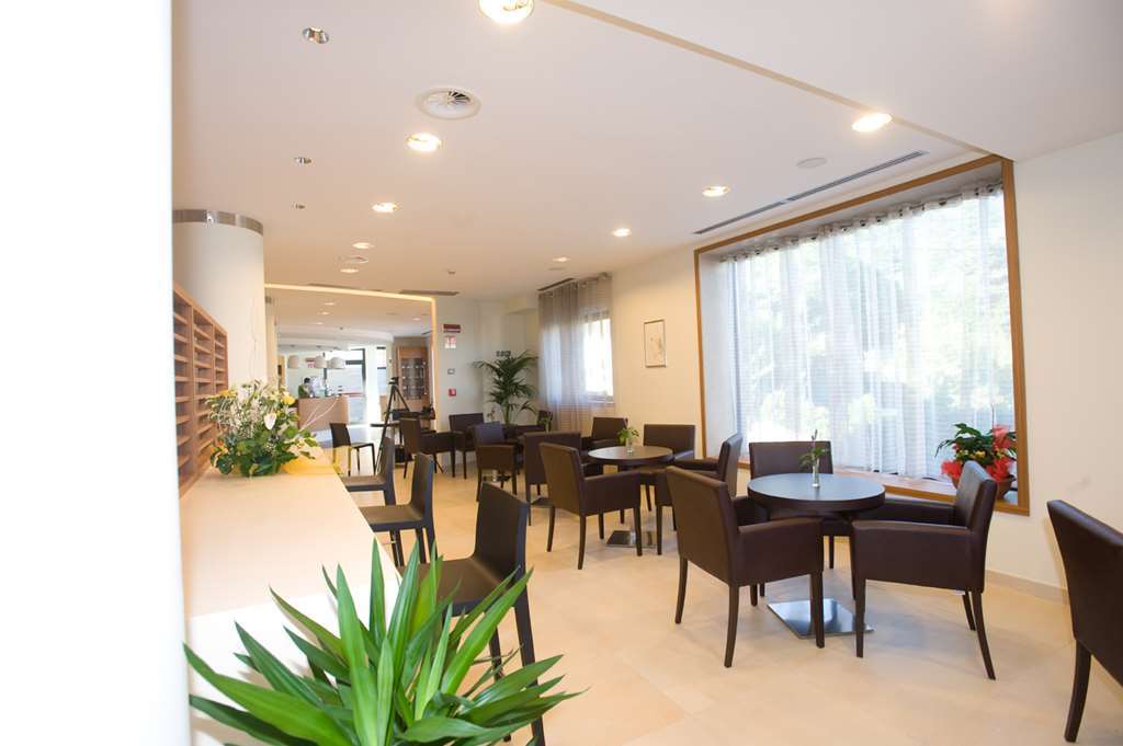 Hotel Vittoria 산 조반니 로톤도 레스토랑 사진